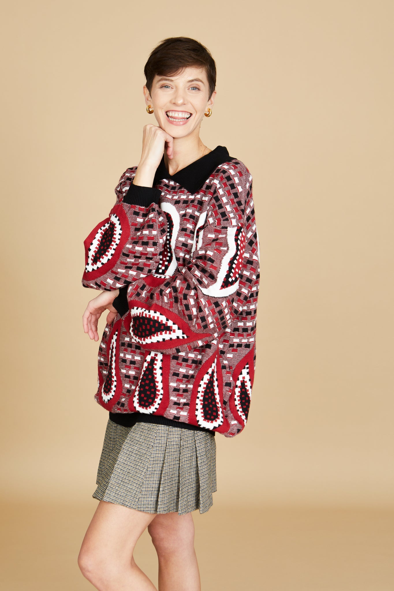 OVERSIZED SWEATER, PAISLEY MOTIF SWEATER, COLLAR ATTACHED, BURGUNDY BLACK WHITE MIXED COLOR, BALLON SLEEVES