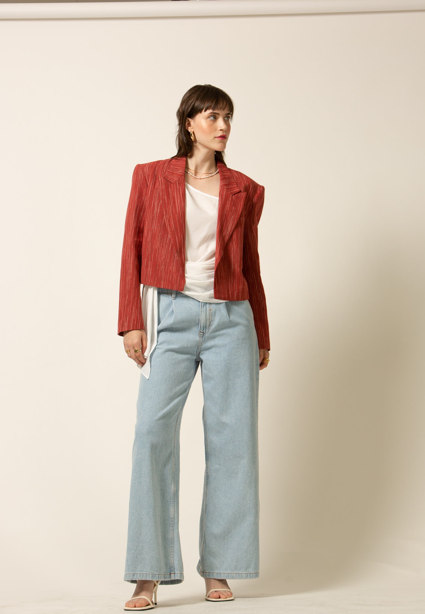 Zoe Linen Cropped Blazer