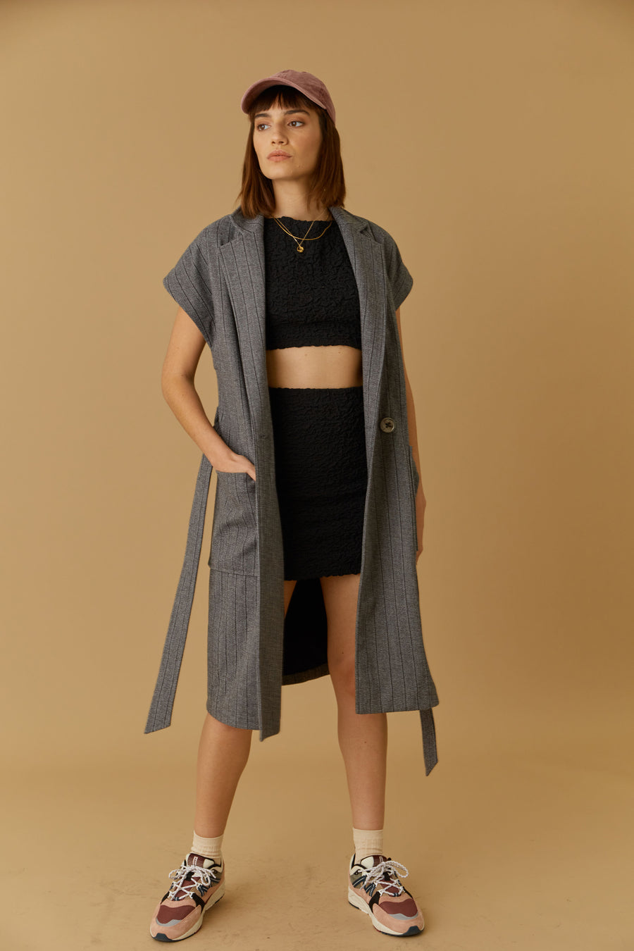 No Srcipt image - Images of 1 of 4 Collared Sleeveless Coat Double Breasted